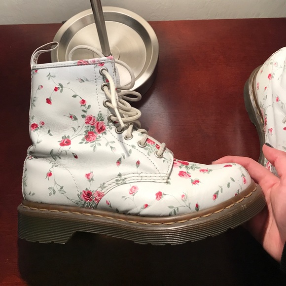 Doc Martin Shoes - Doc Martins